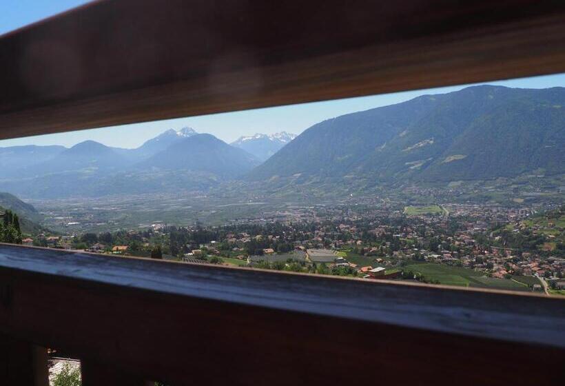 בית מלון כפרי Garni Ehrenfels