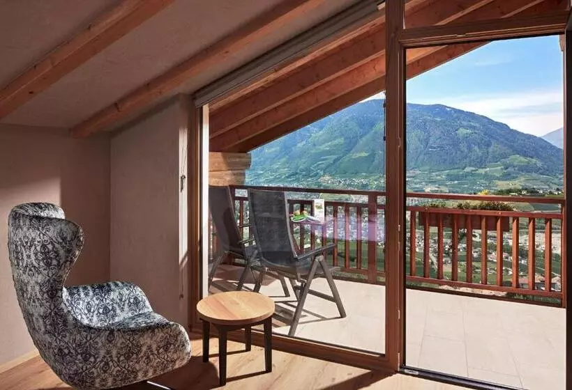 هتل Garni Ehrenfels