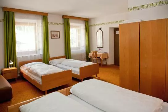 Пансион Gasthof Zum Weissen Rössl