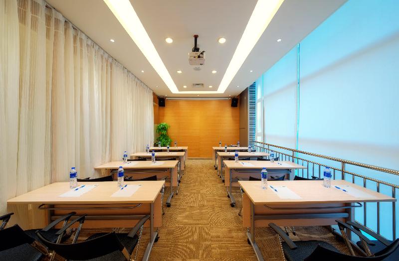 فندق Holiday Inn Express Foshan Nanhai