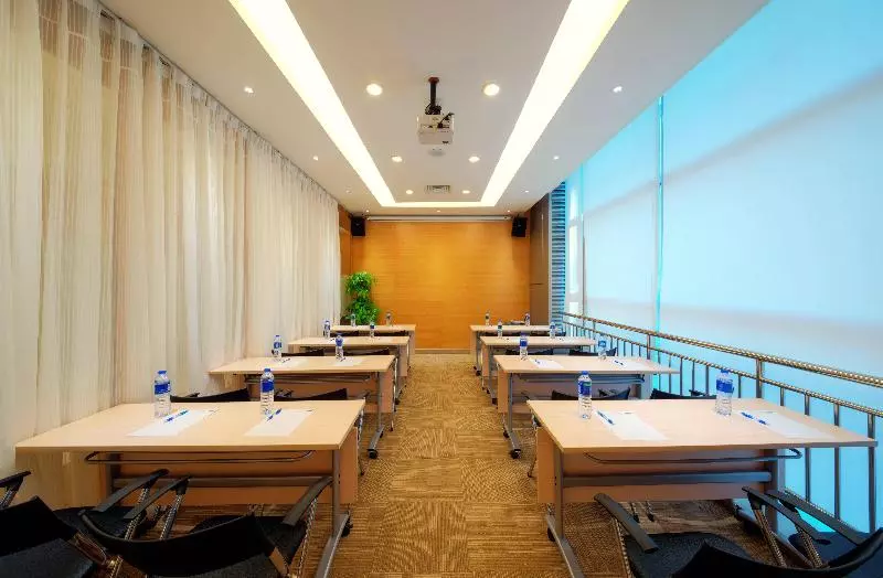 בית מלון כפרי Holiday Inn Express Foshan Nanhai