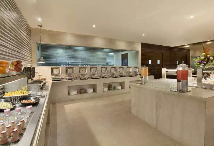 هتل Howard Johnson By Wyndham, Hebbal, Bengaluru