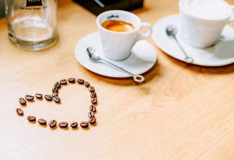 Отель Ibis Sofia Airport