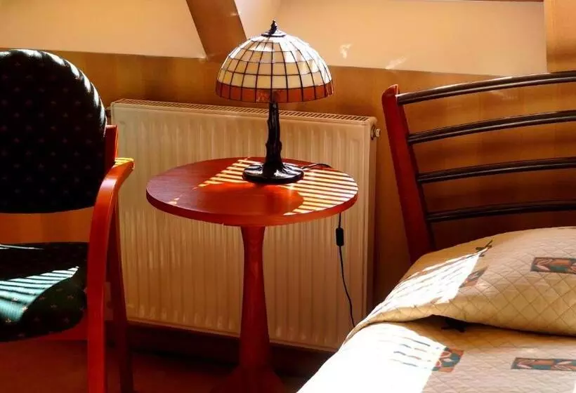 فندق Marmułowski