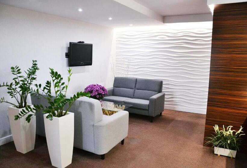 בית מלון כפרי Orlik