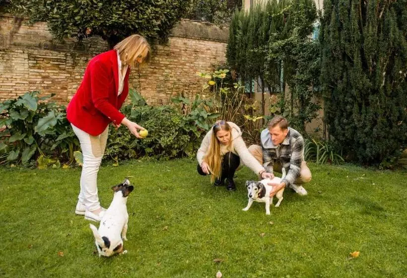 هتل Palazzo Rotati