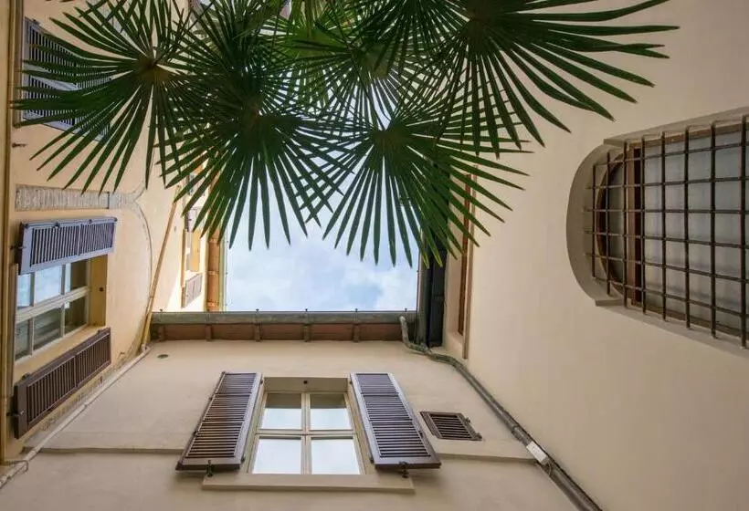 هتل Palazzo Rotati