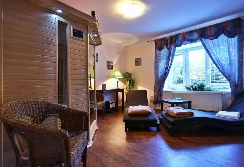 בית מלון כפרי Pension Rainbow