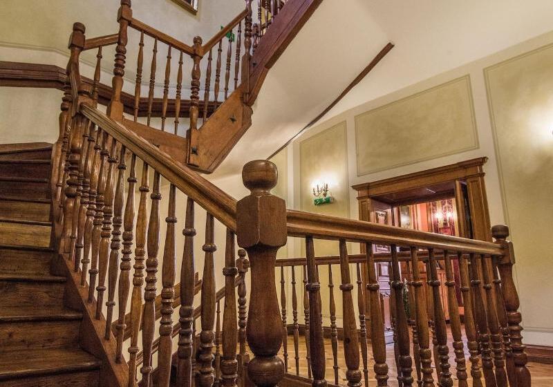 בית מלון כפרי Pod Ciżemką