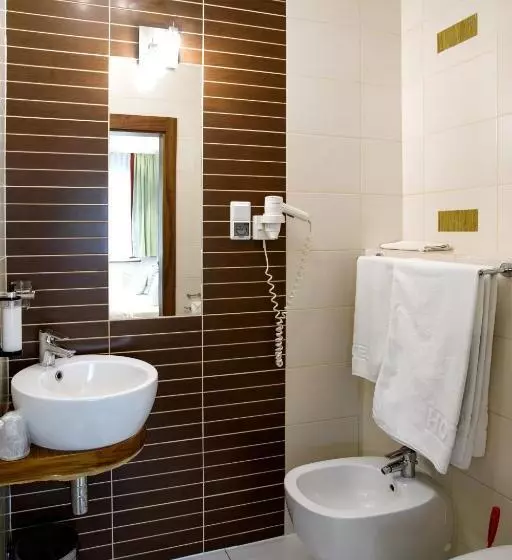 호텔 Szarlota Kompleksowo Na Kaszubach