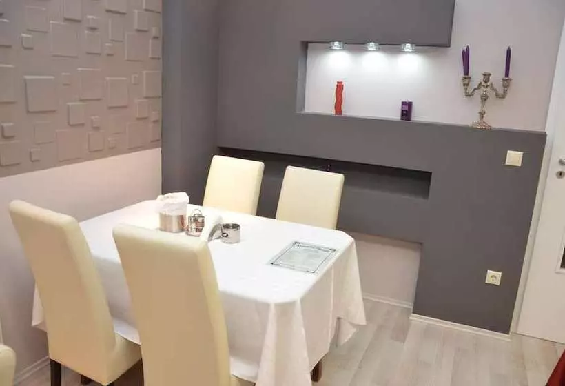 호텔 Szieszta Panzió