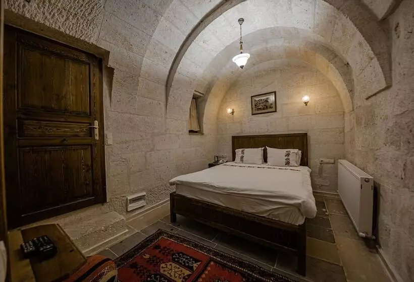 פנסיון Konak Bezirhane Cave Otel