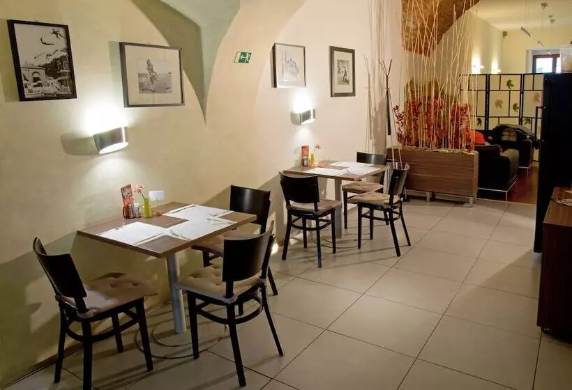 ペンション Penzion U Zvonu