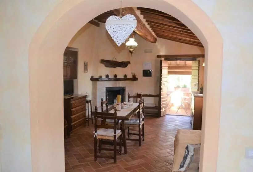 ホテル Agriturismo Il Casalino