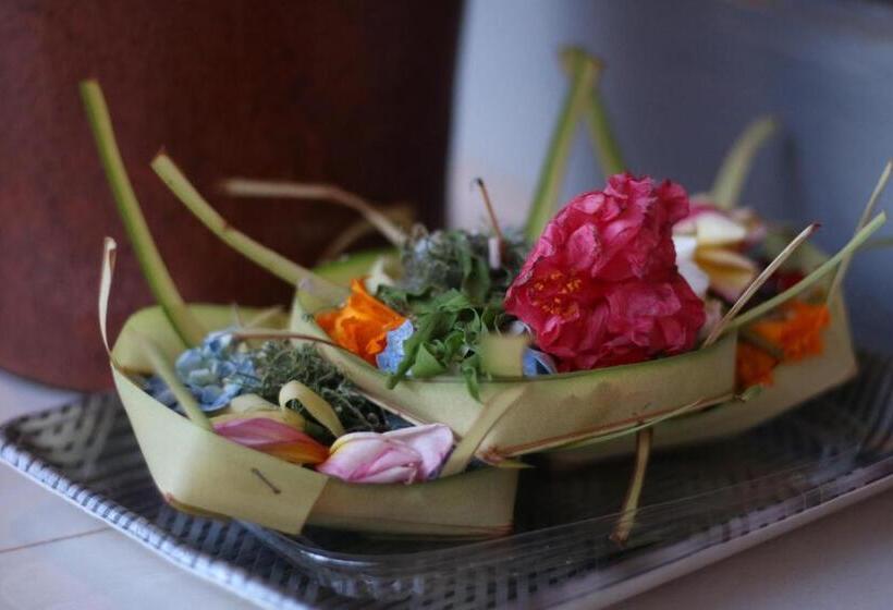 膳宿费 Aji Lodge Bungalow