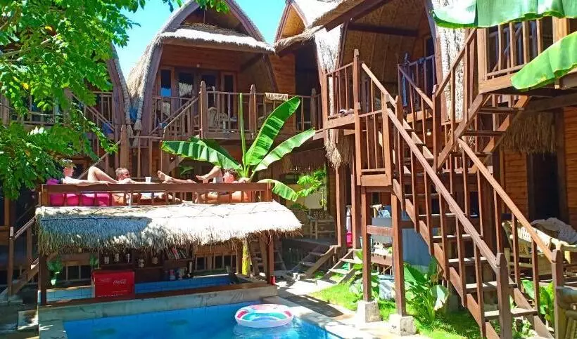 پانسیون Deep House Bungalows