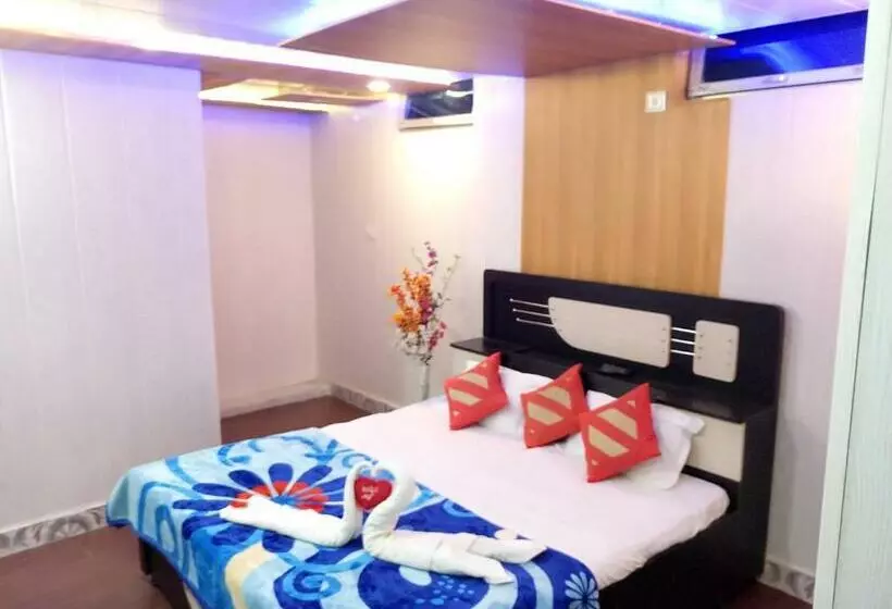 ホテル Haveli Taragarh Palace