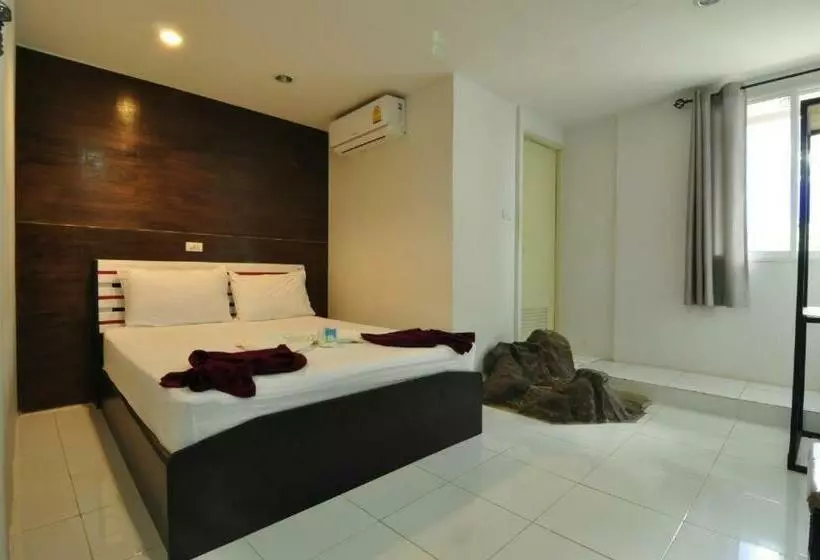 Hotelli Kitty Guesthouse