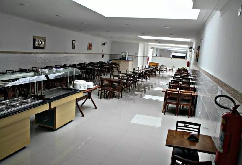 ホテル Santo Afonso