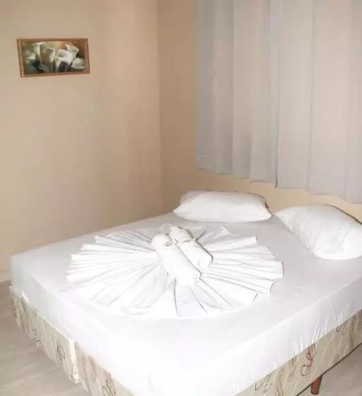 ホテル Santo Afonso