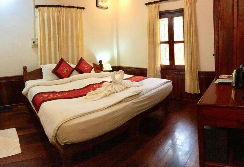 هتل Villay Vanh Place House