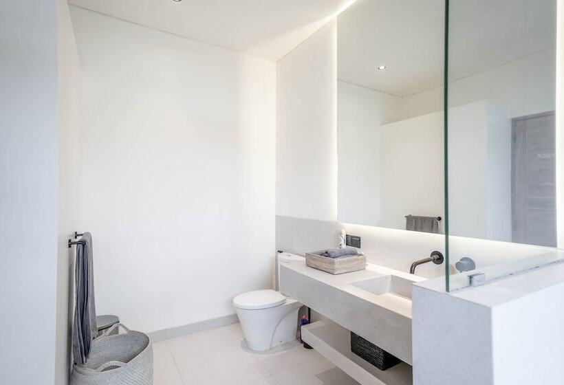 Kayu Kembar Deluxe Villa