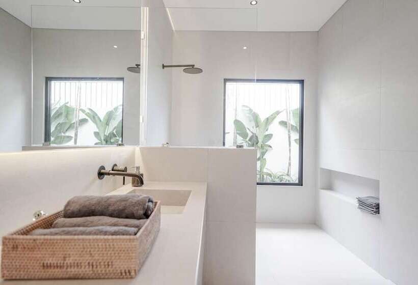 Kayu Kembar Deluxe Villa