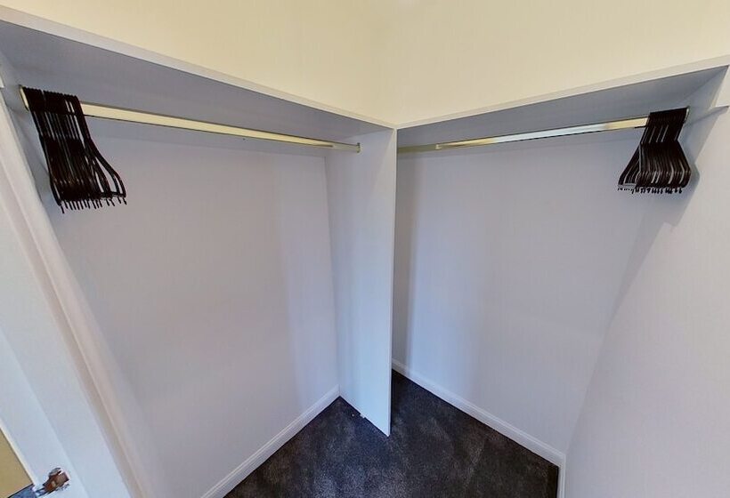 Orange Apartments Bothwell Road