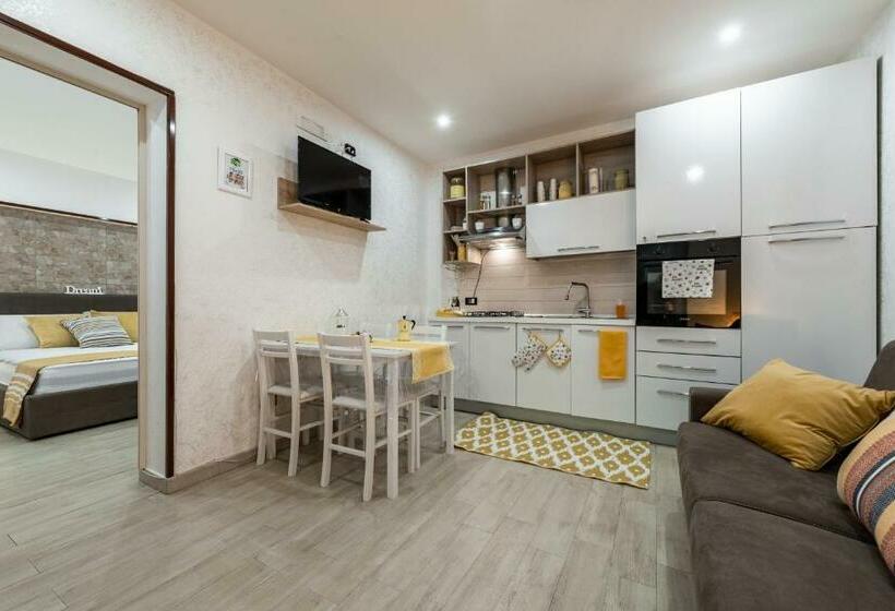 Yhellow Home Comfy Apartment