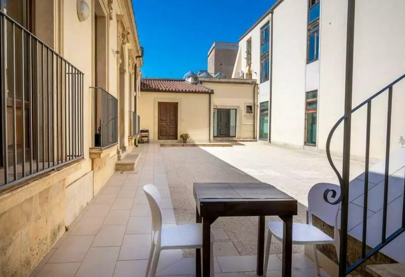 Cavour Apartments