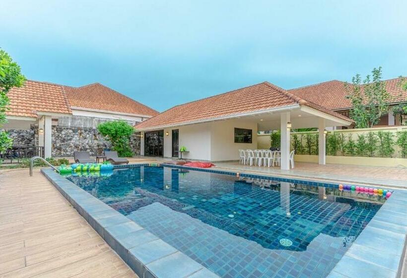 Mew Villa 3 Pattaya