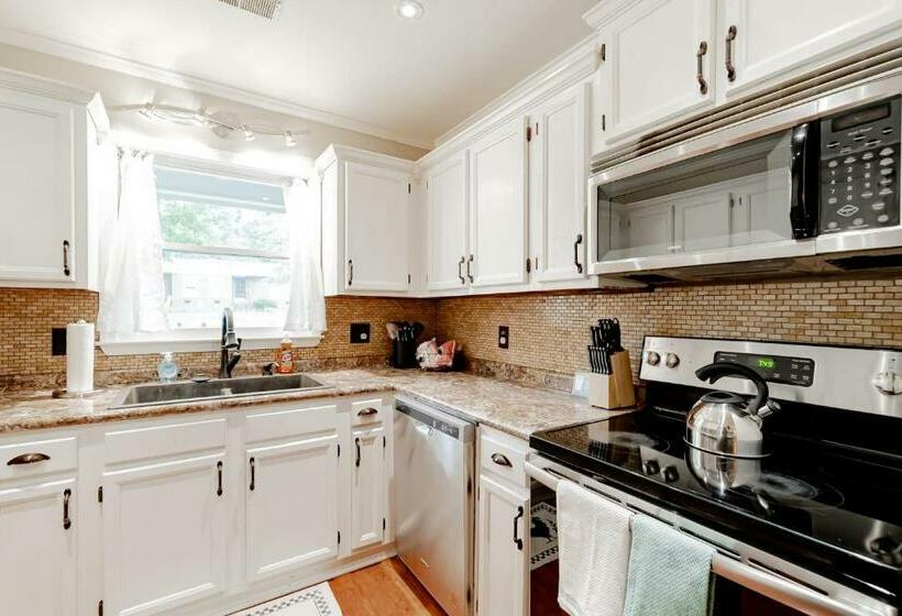 Dutch Creek Cottage 10 Mins To Lake Murray!