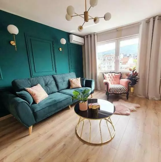 Lovely Gem At The Best Location In Skopje Center