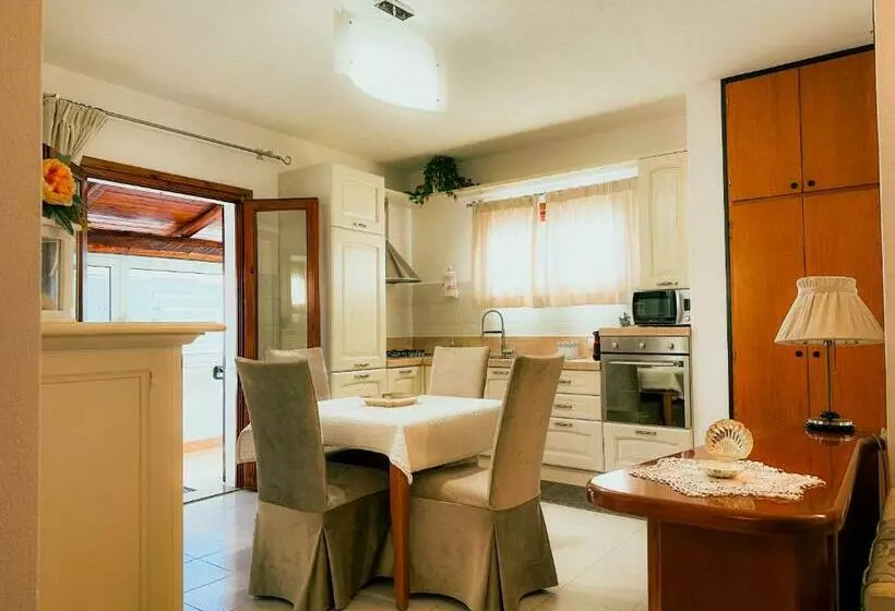 Appartamento Vicino Al Centro Di Olbia