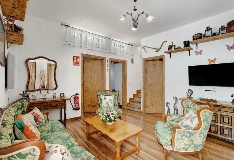 Casa Osciris