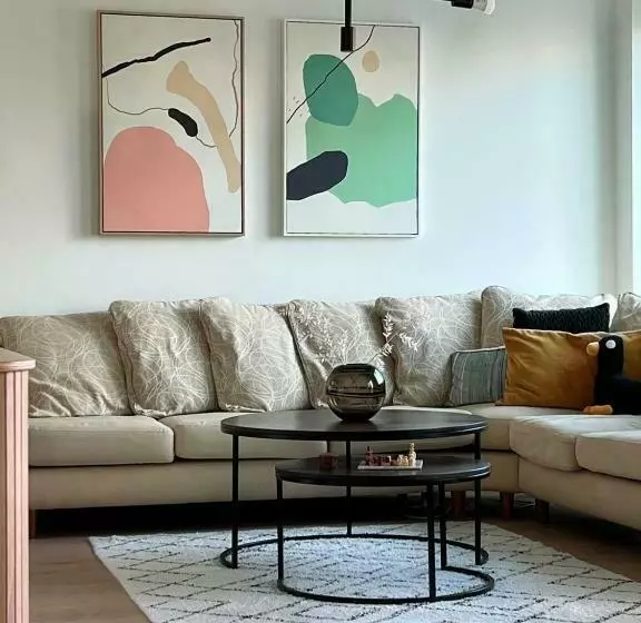 10. Floor Apartment Near City Center