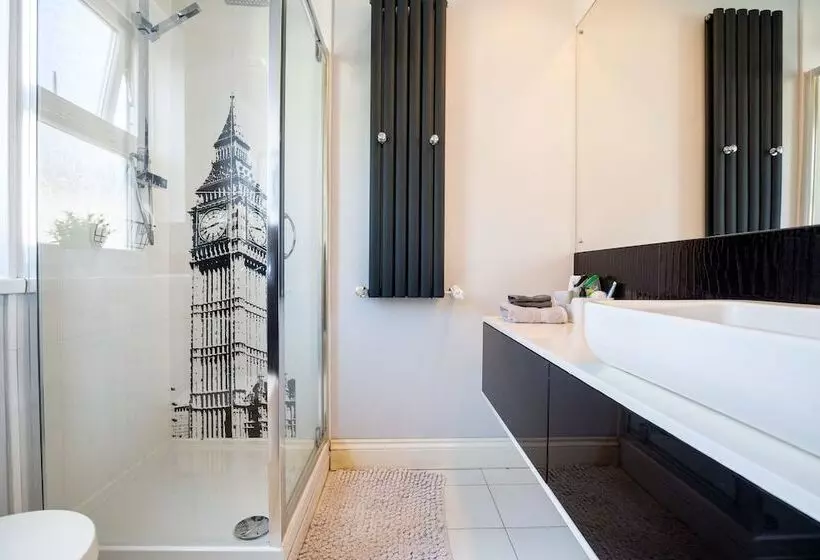 Le Cwtch   Beautiful 1 Bed Boutique Apartment