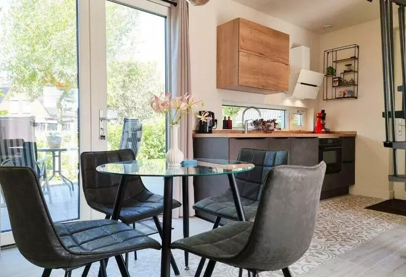Vakantiewoning De Kleine Vos Mb02