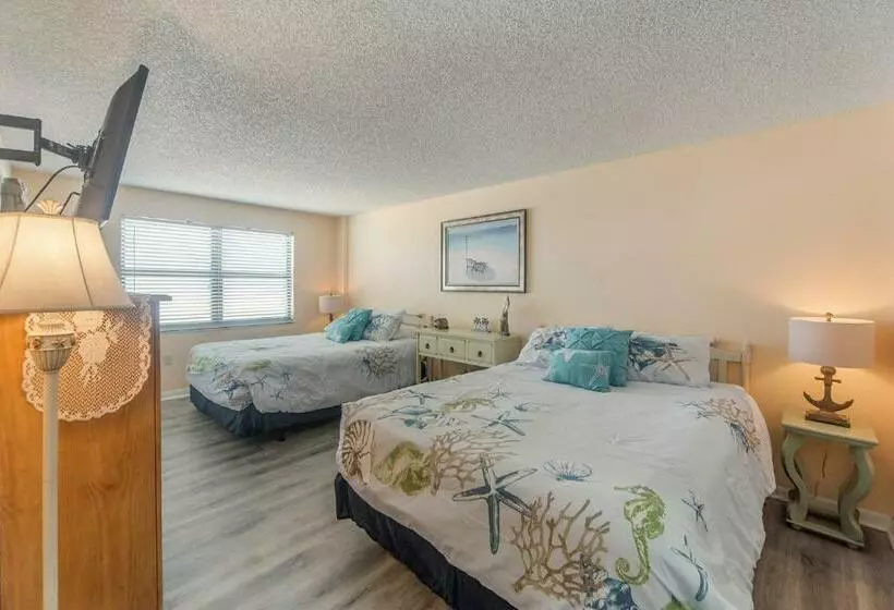 #208 Beach Place Condos