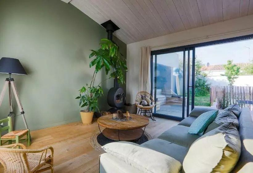 Entre Mer Et Bois   Maison 6 Personnes Avec Piscine   Le 7