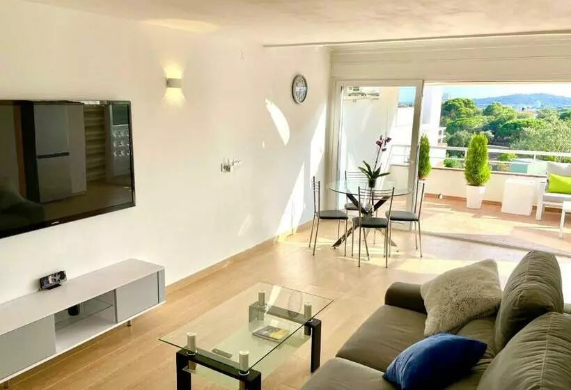 Modern Penthouse With Big Terrace