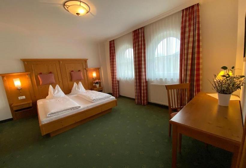 فندق Apart Pension Wesenauerhof