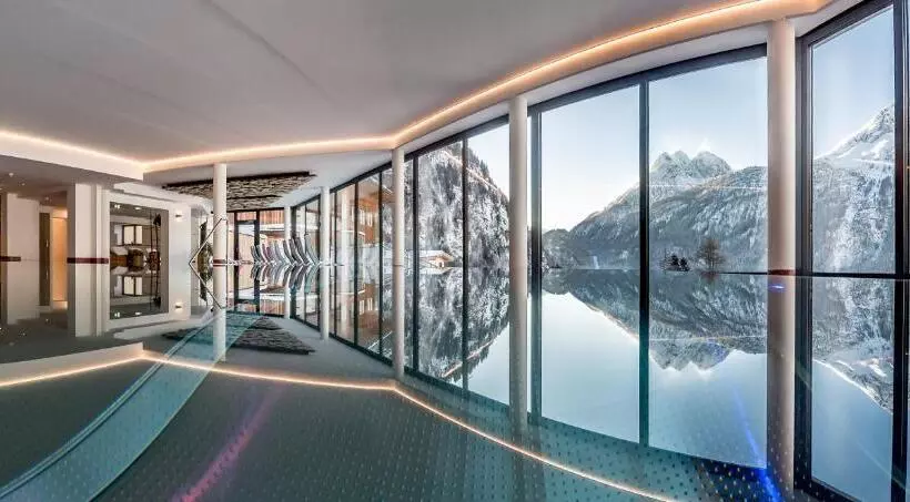 호텔 Burgstein Alpin & Lifestyle