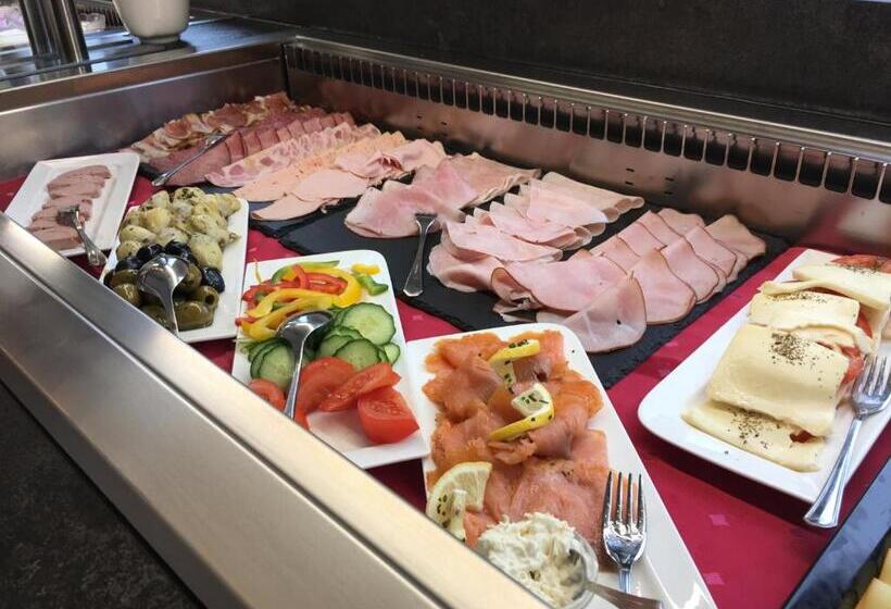 호텔 Burgstein   Alpin & Lifestyle