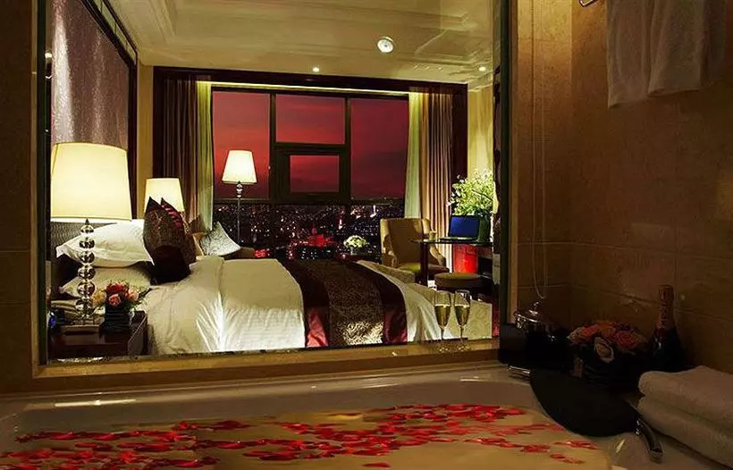 호텔 Cixi Landison Plaza