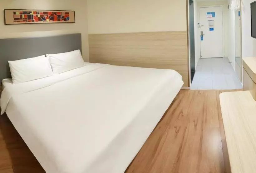 호텔 Hanting  Hangzhou East Wulin Square