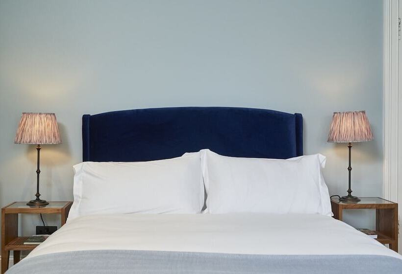 Joivy The South Lodge At Balcarres