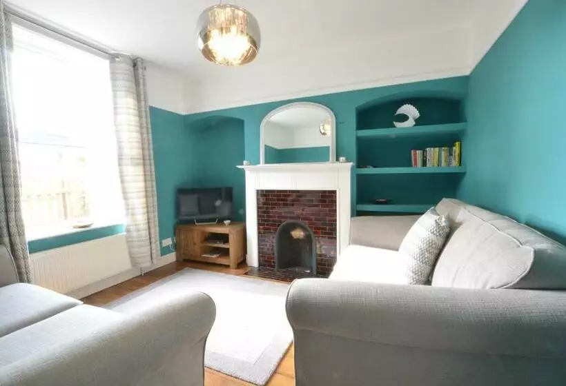 Somewhere Only We Know, Aldeburgh