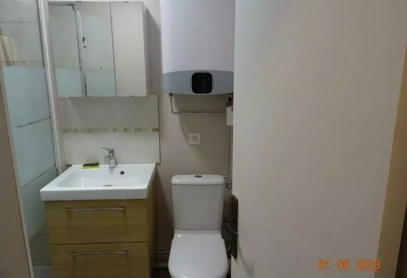 Studio Climatisé à 10 Min De La Plage