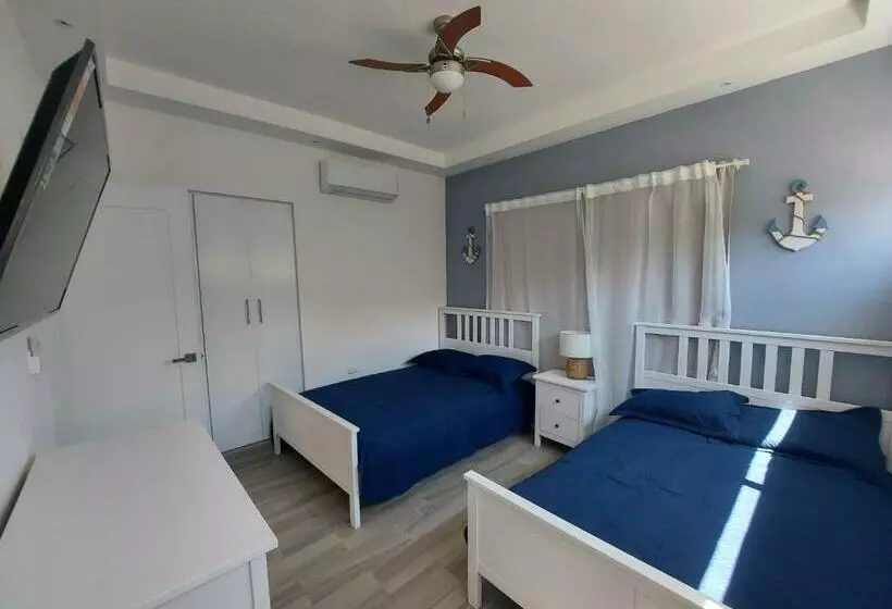 Villa Beach Happy